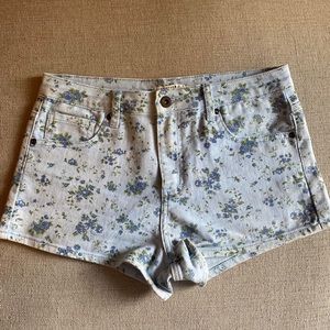 High Waisted Floral Light Wash Jean Shorts